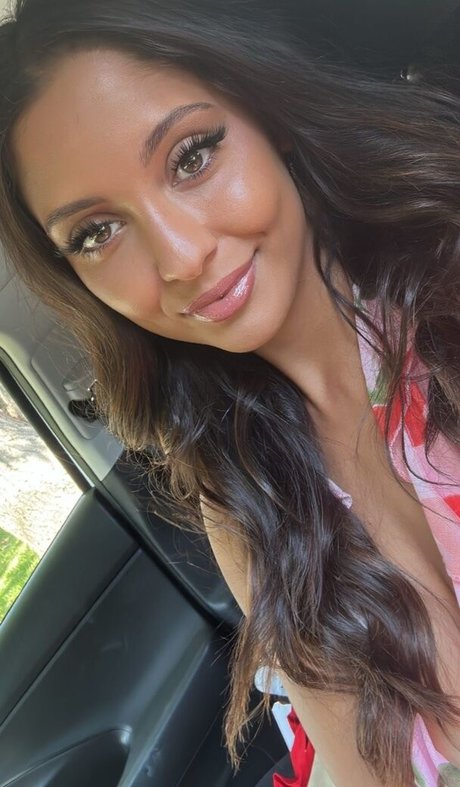 Chanelle Punton nudes star pics