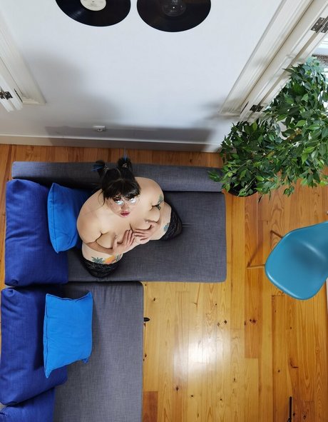 latex onlyfans hot nude picture