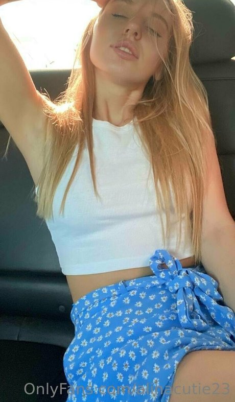 alinacutie23 free model pics