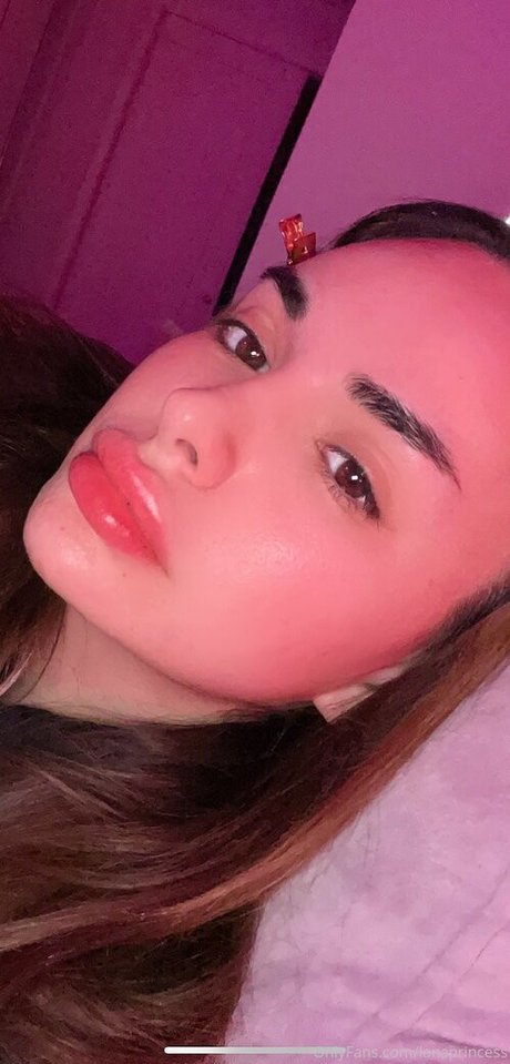 avianaviolet sex model image