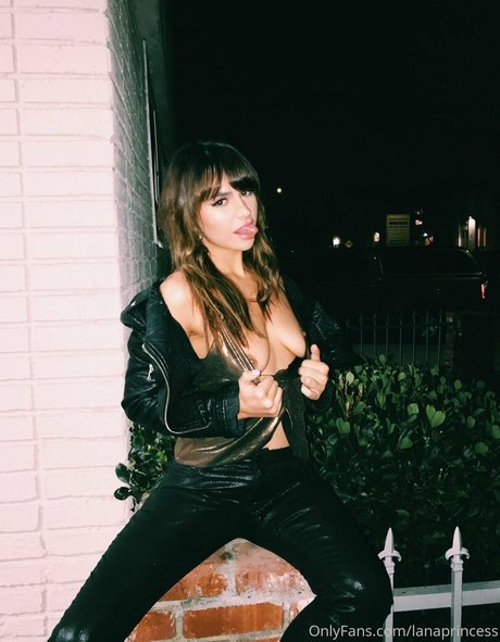 squirting onlyfans adult image