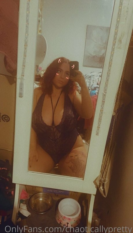 chaoticallypretty art pornstar photo