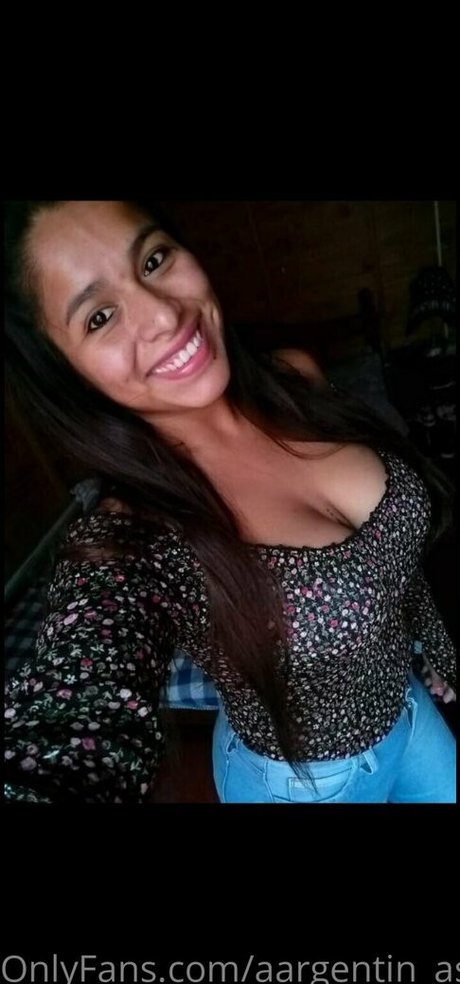 aargentin ass model hot pic
