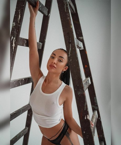 marikadurka__ hd star pictures