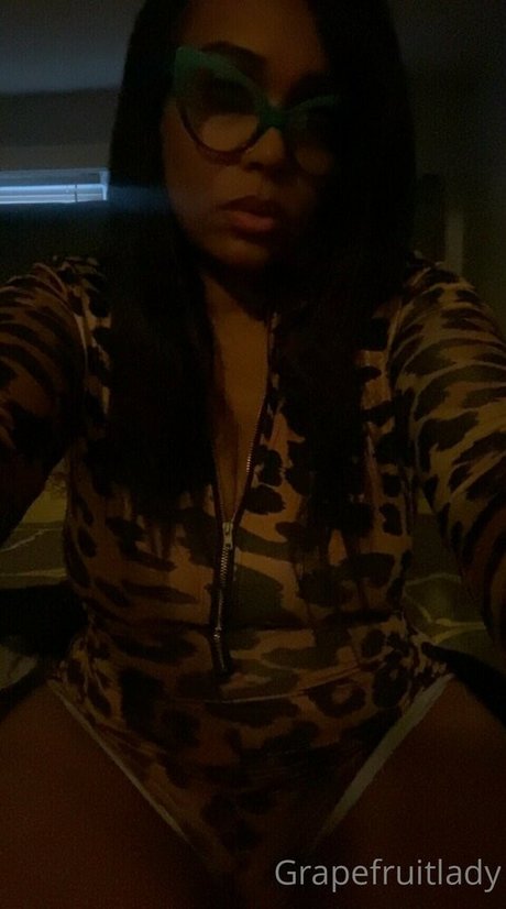 big areolas onlyfans pornographic photo