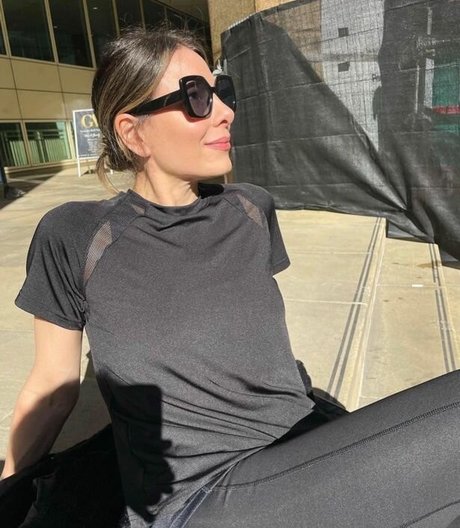 Lucrezia Millarini model naked pictures