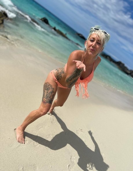 hairy armpits onlyfans hot pics