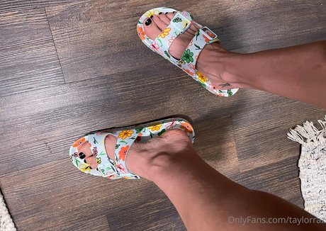 hairy armpits onlyfans art nude pic