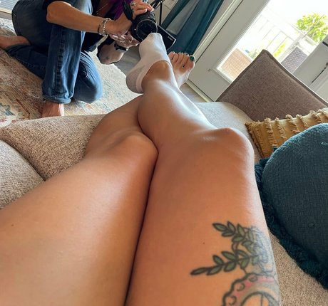 taylorraz erotic model photos