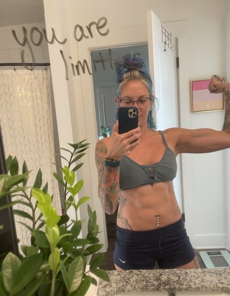 mature wife onlyfans beautiful naked pic