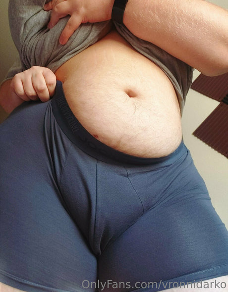 vronnidarko erotic star pic