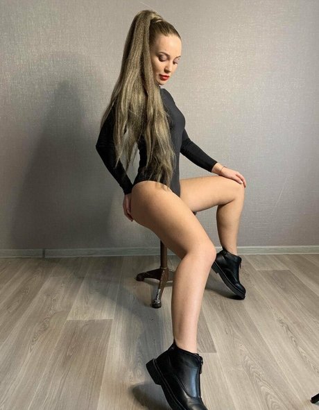 kissingk nice star pics