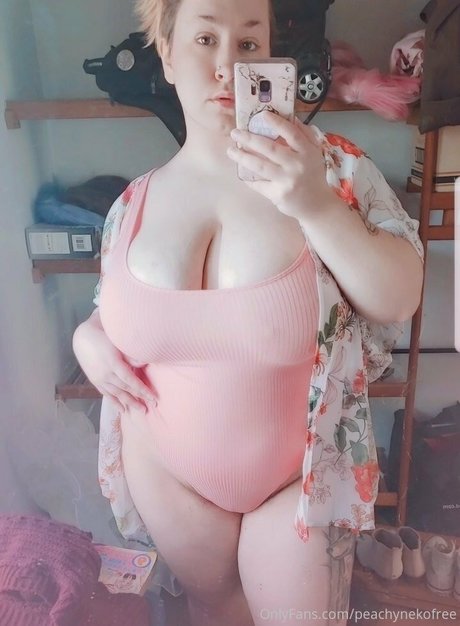 peachynekofree pornstar beautiful pictures