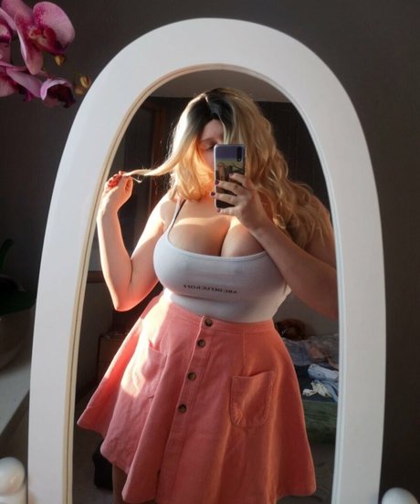 Mila Volker star xxx images