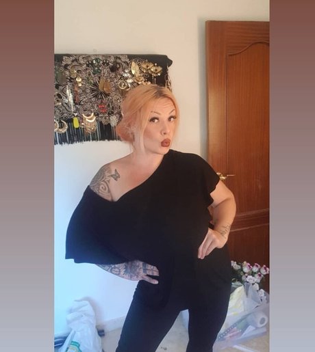 Ming naaa model sexy archive