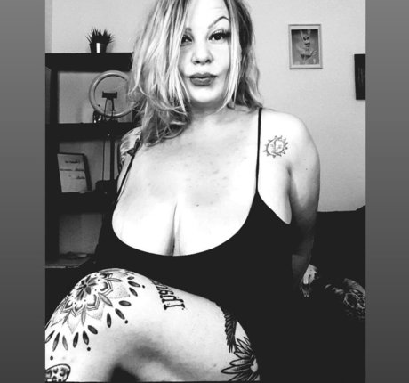 Ming naaa model sex img