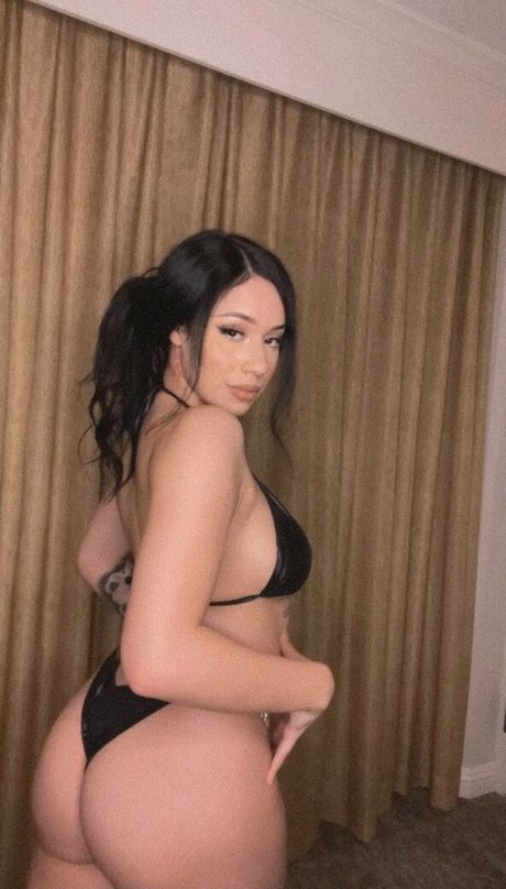 creammsodaa model nudes pics