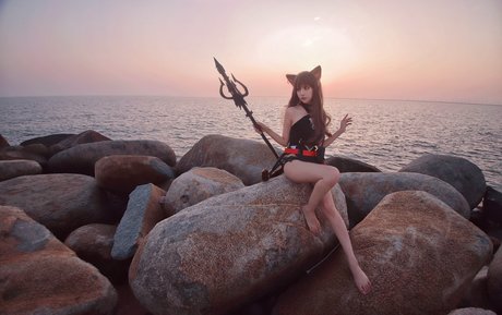 blonde wife onlyfans sexy nude pictures