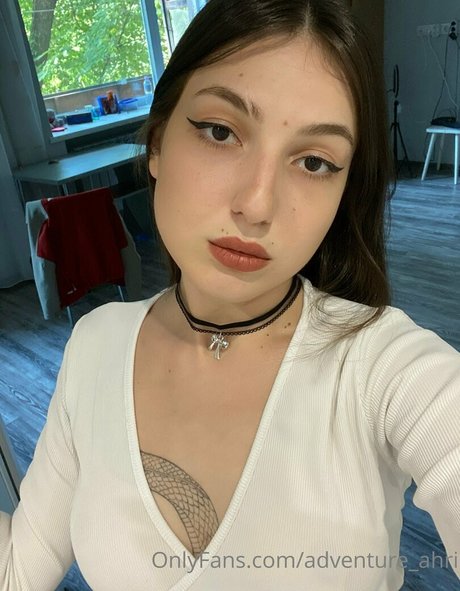 adventure ahri pornstar top img