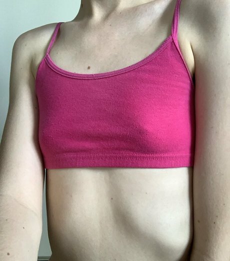 littleglitterbaby erotic model picture