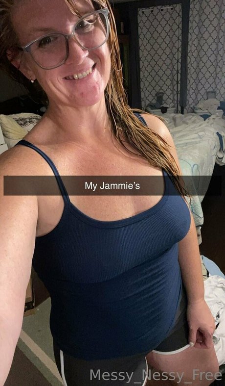 messy nessy free high quality actress image