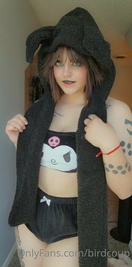 Birdcoup model xxx image