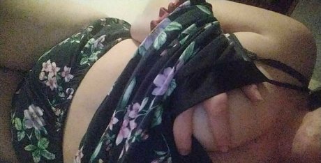 sara997 star erotic pictures