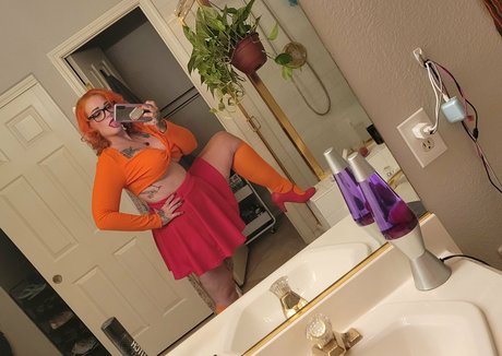 laniebfree erotic star photo