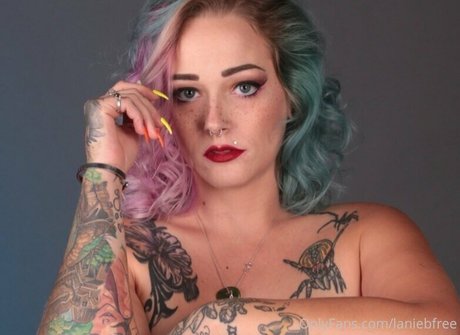 laniebfree art model image