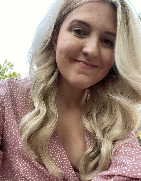 meggybunnyfree sexy actress archive