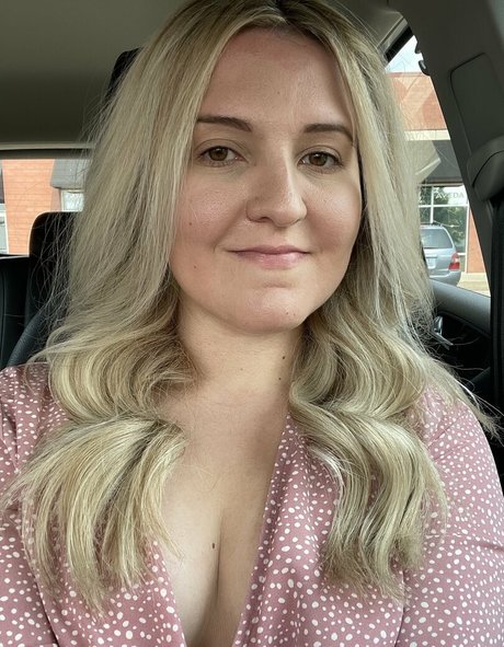 meggybunnyfree perfect star pictures