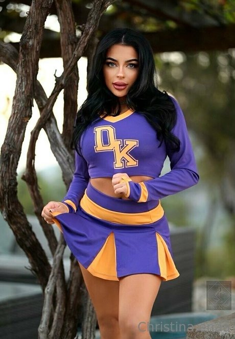 christinaenaa nudes actress images