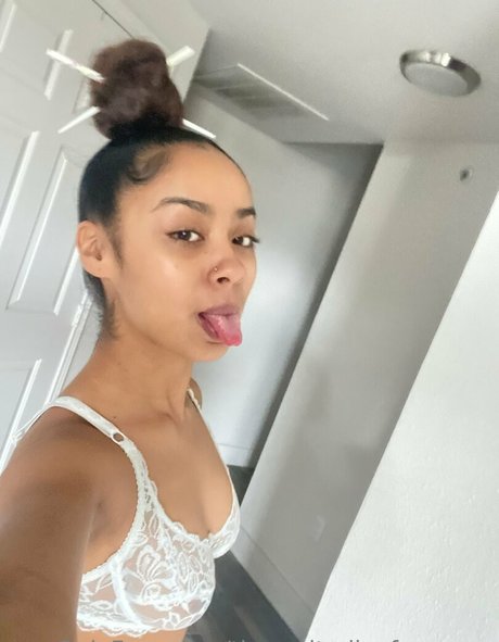 thepetitedivafreepage hd pornstar images