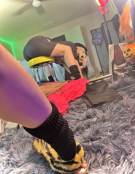 waifumilkfree high quality star pictures