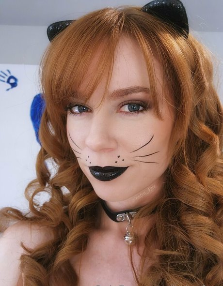 jadynfyre model nude gallery