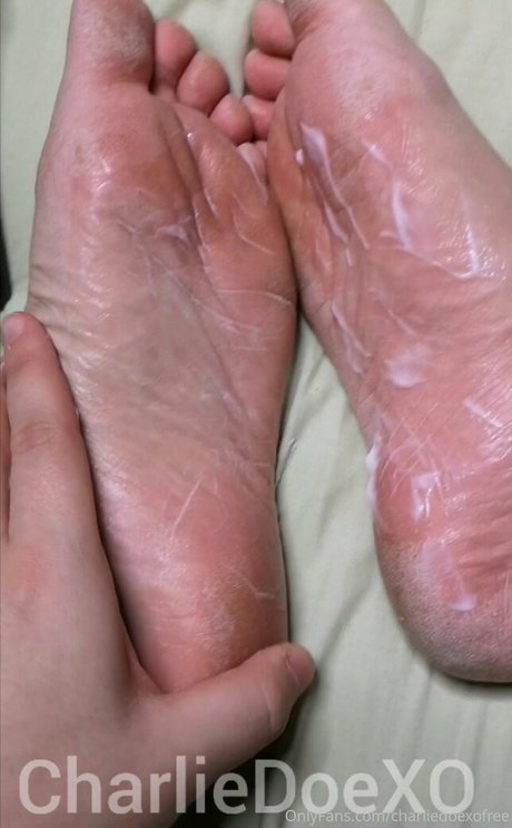 charliedoexofree best star pic