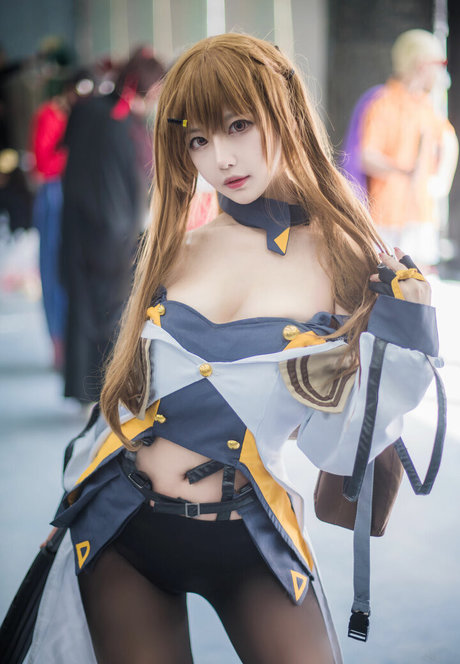 Shika daily model best pic