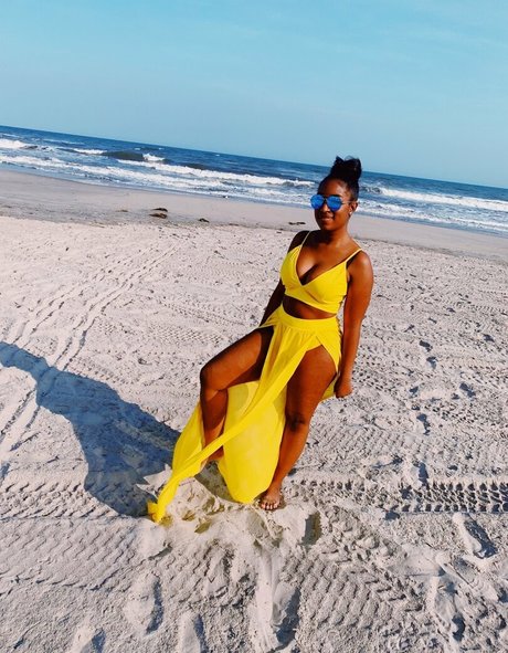 violetvixennfree model hd pic