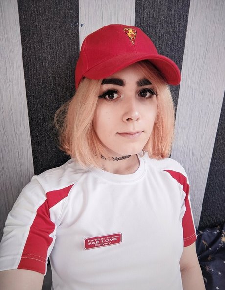 fayelockwood free actress pic