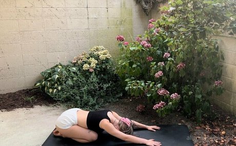 alignedbykarissa beautiful actress archive