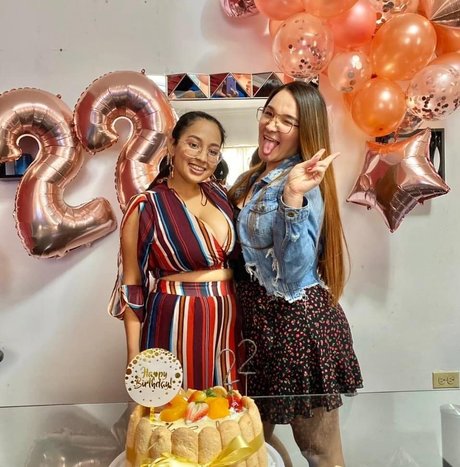 shemale outdoor onlyfans beautiful galleries