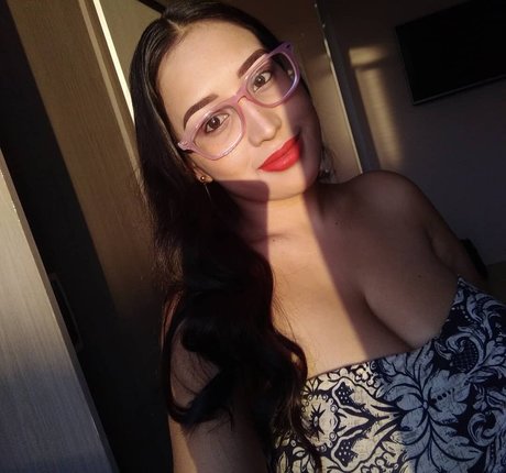 Karen Pinargote Torres adult star pic