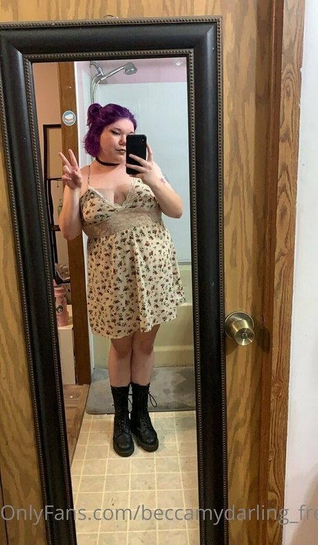 beccamydarling free xxx model image