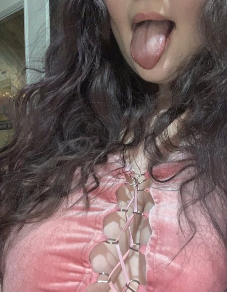 bustybbgirl pornographic model archive