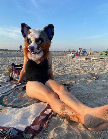 tastymonty pornstar erotic images