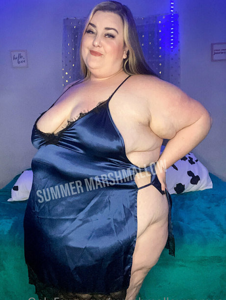 summermarshmallowfree model hd photo