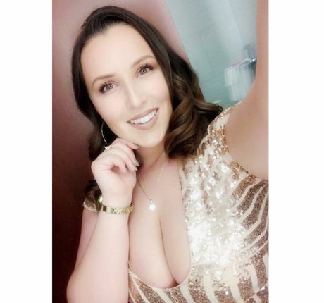 asian babe onlyfans beautiful nude image