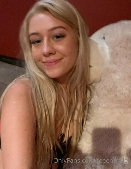 teeenskyler hd model archive