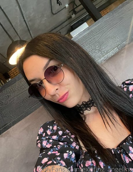 exciting angela top model pics