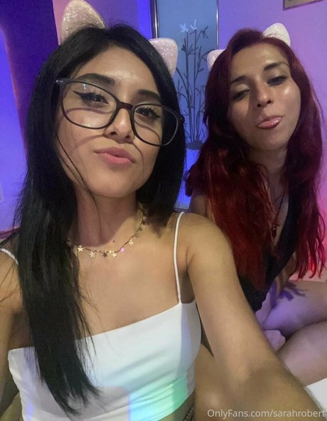 sarahrobert nude star image